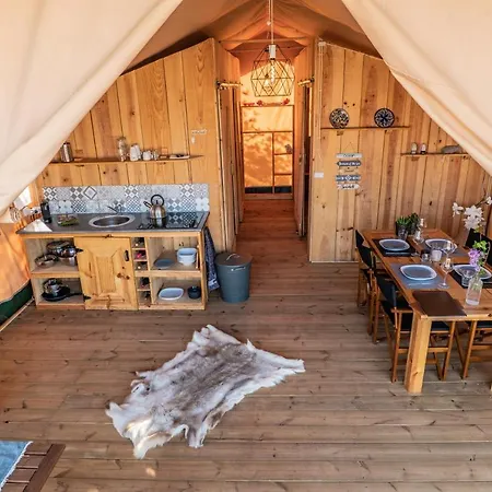 Ses Quinta Luxury Safari Tents *