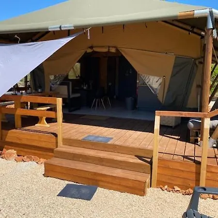 Ses Quinta Luxury Safari Tents